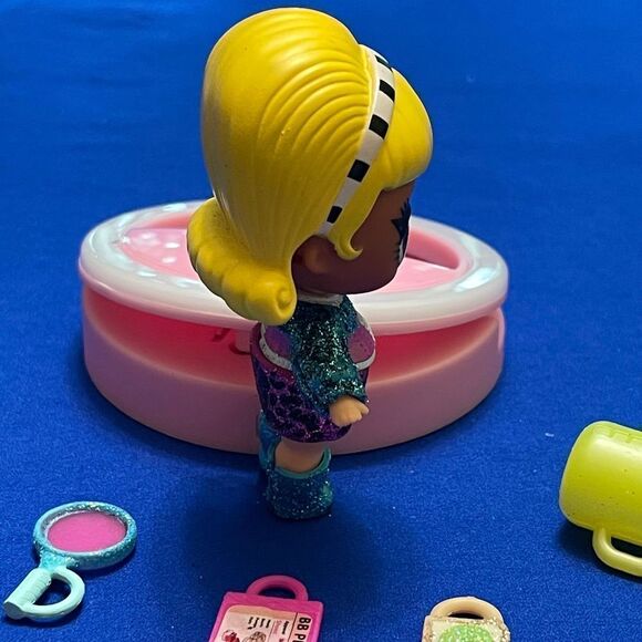 Lol Surprise mini doll glitter - Picture 3 of 6